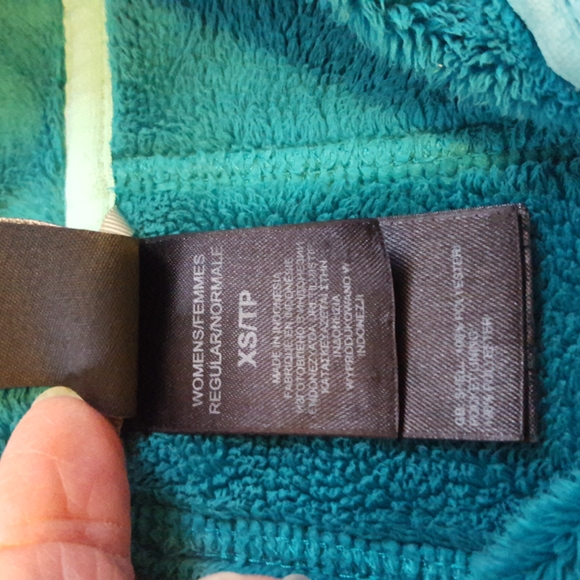 Beautiful North Face zip-up jacket, XS - Picture 7 of 14